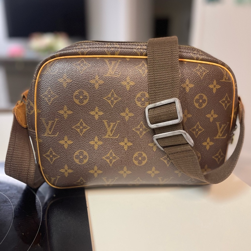 Louis Vuitton Brown and Gold Travel Bag - Picture 2 of 16